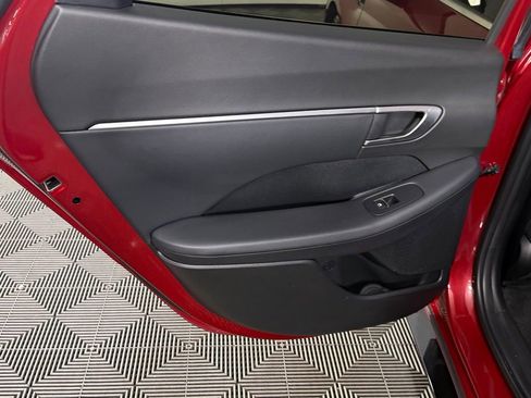 Used 2025 Hyundai Sonata SEL FWD image 27
