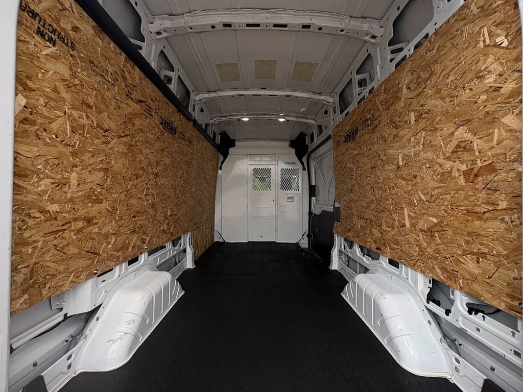 Used 2025 Ford Transit 250 148 High Roof AWD image 19