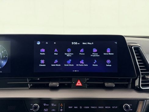 Used 2025 Kia Sportage SX FWD image 21