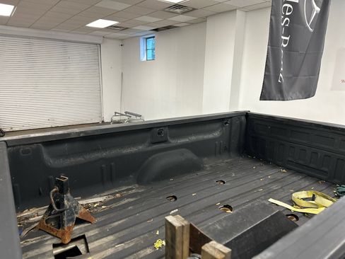 Used 2016 GMC Sierra 3500 Denali w/ Duramax Plus Package image 12