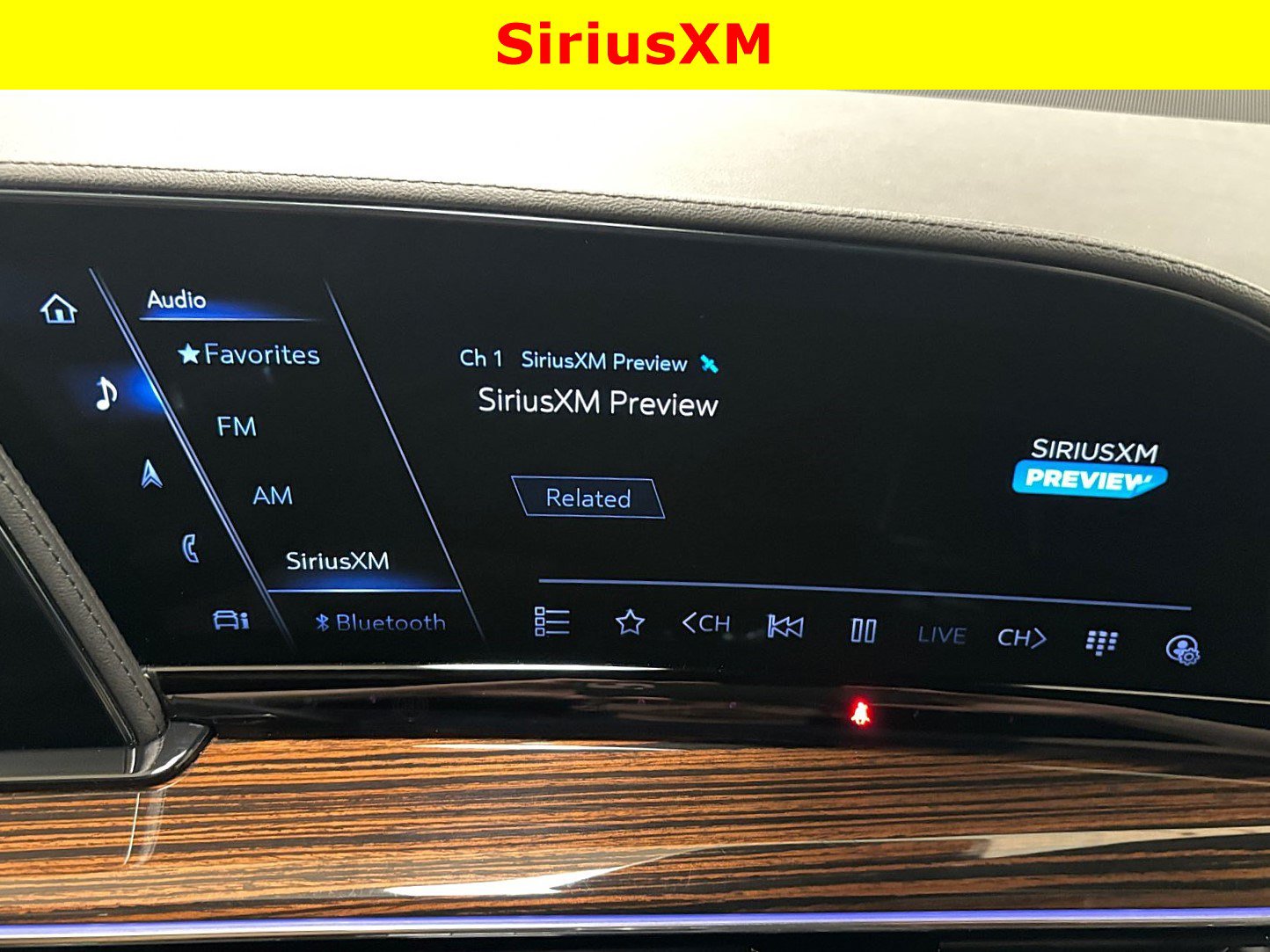 Used 2023 Cadillac Escalade Premium Luxury w/ Performance Package AWD/4WD image 23