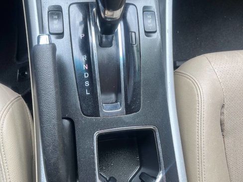 Used 2013 Honda Accord EX-L image 18