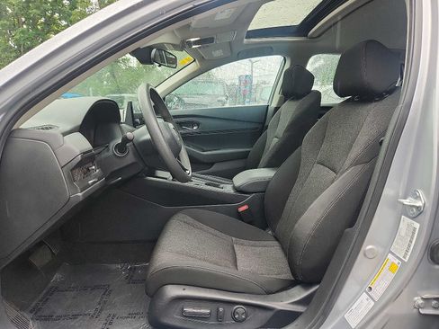 Used 2023 Honda Accord EX image 13
