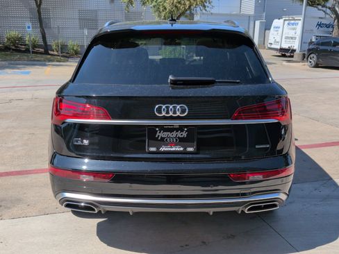 Used 2024 Audi Q5 2.0T Premium Plus w/ Premium Plus Package AWD/4WD image 9