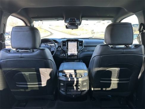 Used 2022 RAM 1500 Limited image 10