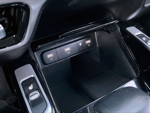 Used 2022 Kia Sorento SX image 34