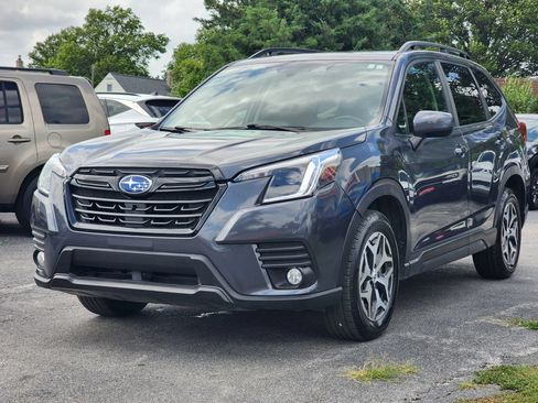 Used 2022 Subaru Forester Premium w/ Popular Package #1 AWD/4WD image 3
