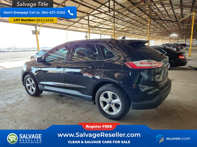 Used 2020 Ford Edge SE FWD image 3