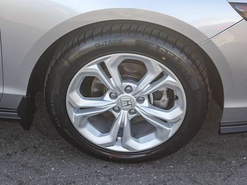 Used 2023 Honda Accord LX image 12