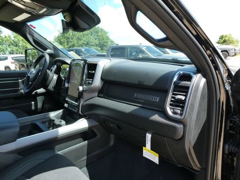 New 2026 RAM 3500 Big Horn AWD/4WD image 11