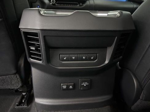 Used 2024 Toyota Tundra Platinum image 20