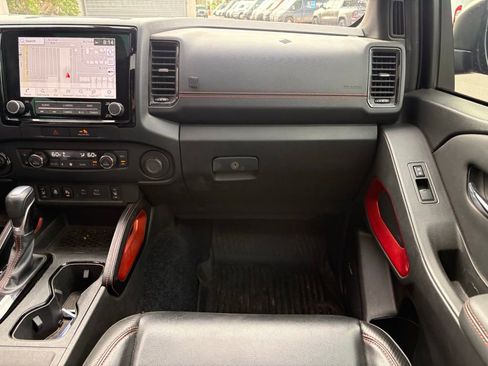 Used 2023 Nissan Frontier PRO-4X w/ Pro-4X Premium Package image 7