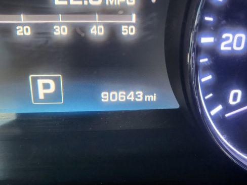 Used 2015 Hyundai Genesis 3.8 w/ Option Group 03 image 32