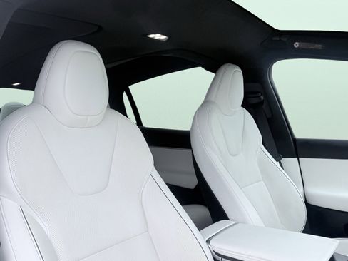 Used 2022 Tesla Model X Plaid AWD/4WD image 55