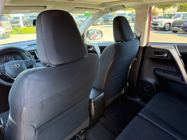 Used 2015 Toyota RAV4 XLE AWD/4WD image 25