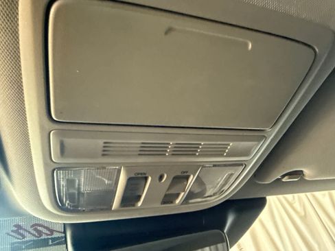 Used 2019 Honda Accord EX-L image 21