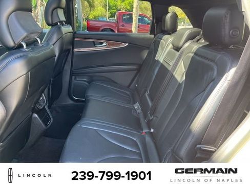 Used 2016 Lincoln MKX Reserve image 8