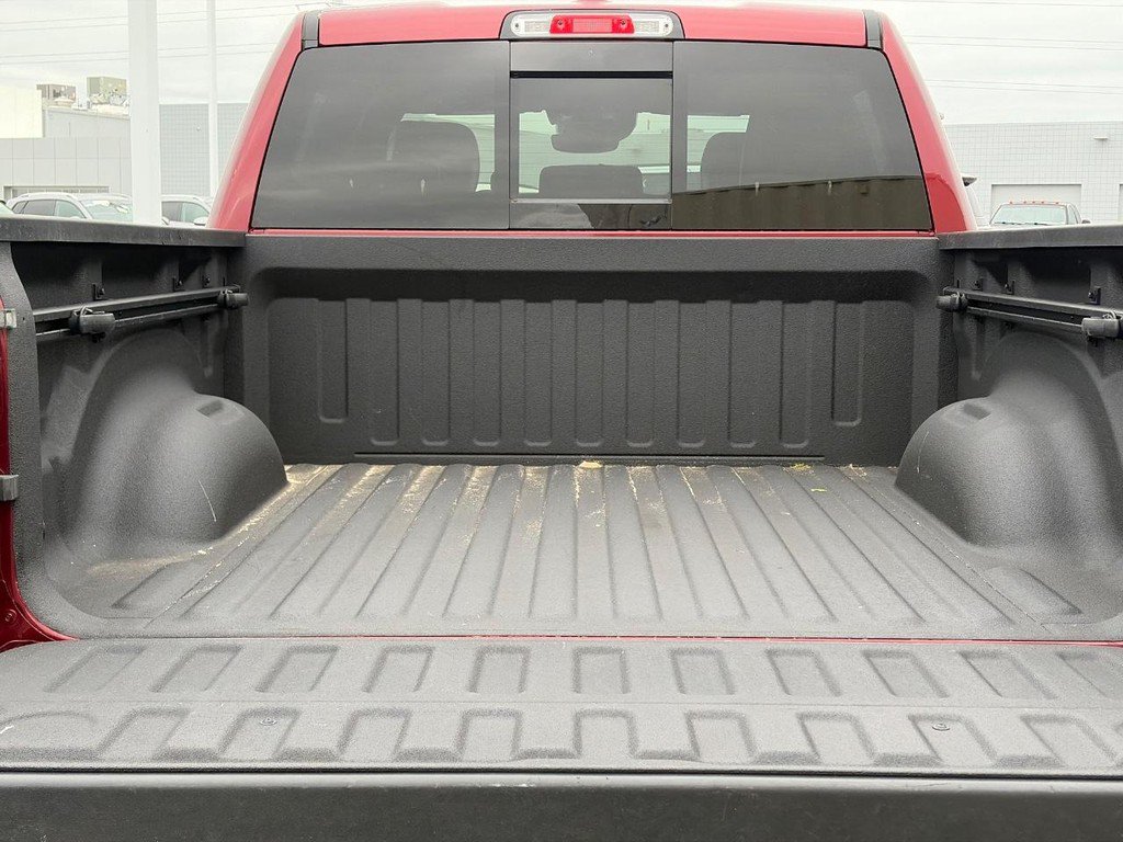 Used 2023 RAM 1500 Laramie AWD/4WD image 6