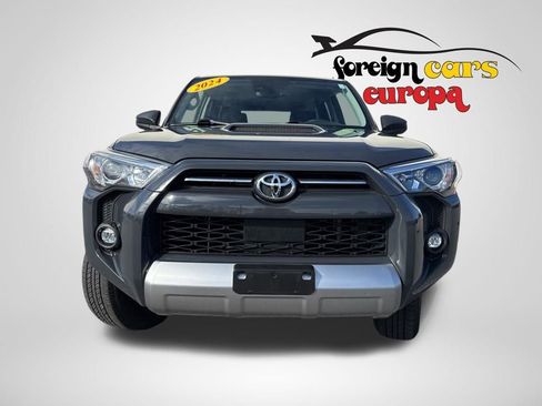Used 2024 Toyota 4Runner TRD Off-Road image 2