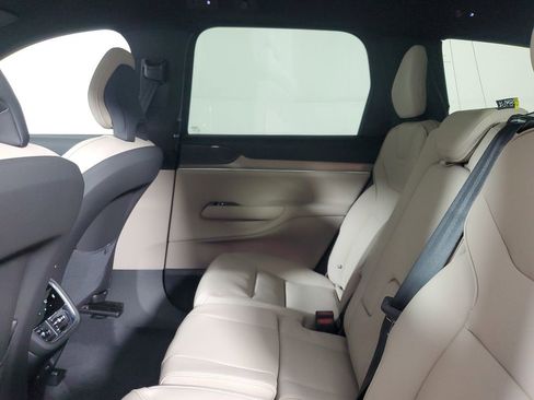New 2026 Volvo EX90 Plus RWD image 11