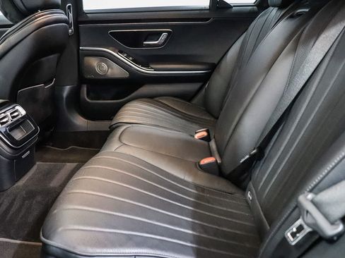 Used 2023 Mercedes-Benz S 580 4MATIC Sedan image 19