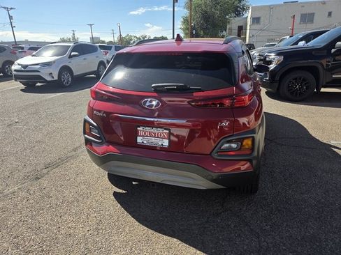 Used 2020 Hyundai Kona Limited FWD image 2