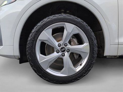 Used 2021 Audi Q5 2.0T Premium Plus w/ Premium Plus Package image 26