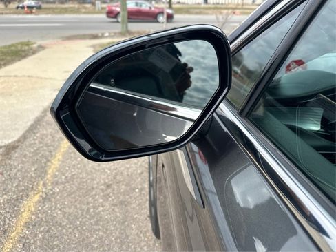 Used 2020 Lincoln Corsair FWD w/ Premium Package image 32