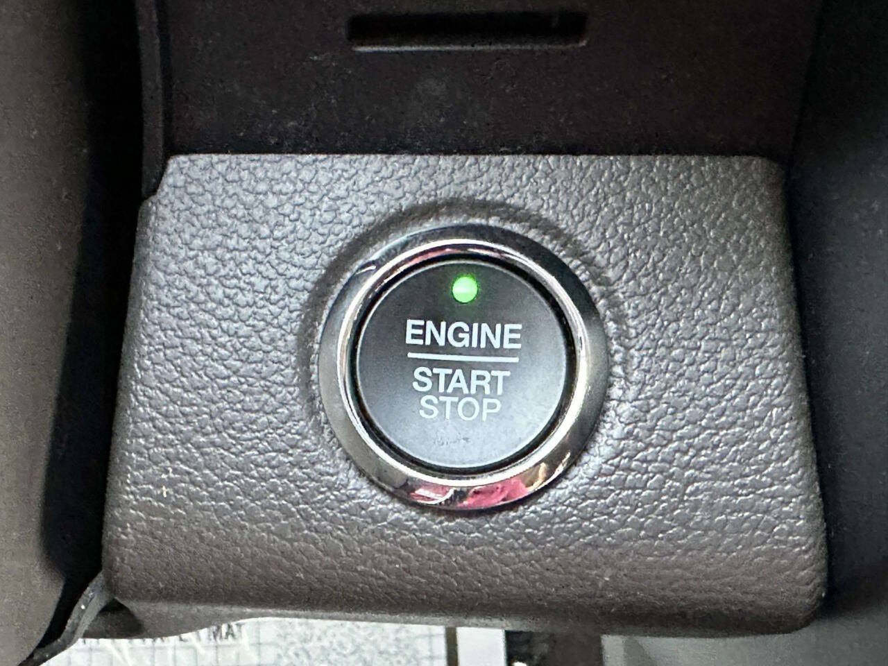 Used 2019 Ford Expedition Limited w/ Equipment Group 301A AWD/4WD image 44