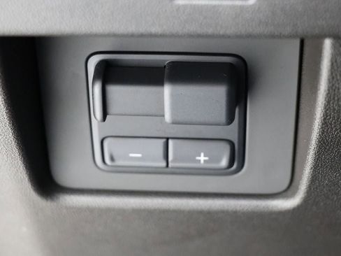 Used 2024 Chevrolet Colorado Trail Boss w/ Advanced Trailering Package image 31