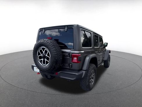 Used 2025 Jeep Wrangler Unlimited Rubicon AWD/4WD image 15