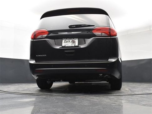 New 2026 Chrysler Voyager LX image 23