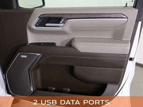 Used 2025 Chevrolet Silverado 1500 LTZ w/ Technology Package image 18