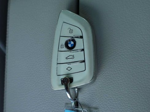 Used 2019 BMW 530i w/ Convenience Package RWD image 20