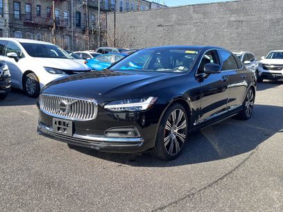 Used 2022 Volvo S90 B6 Inscription w/ Advanced Package