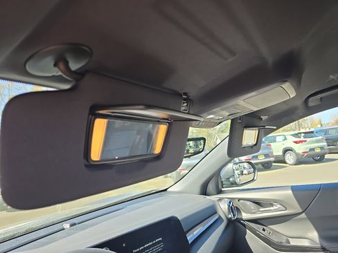 New 2026 Chevrolet Equinox LT w/ Safety and Technology Package AWD/4WD image 13