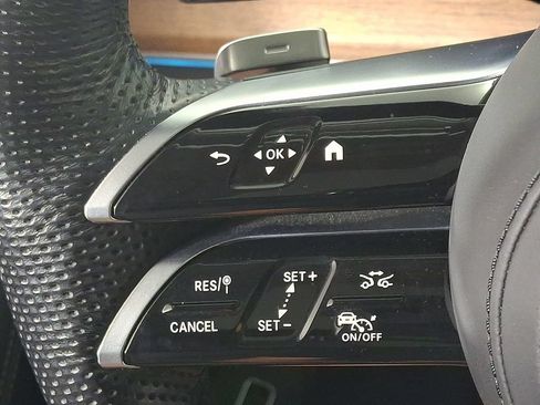 Used 2024 Mercedes-Benz GLS 450 4MATIC image 22