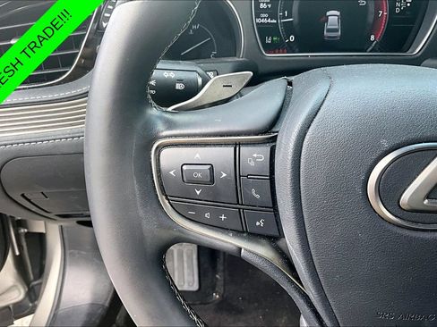 Used 2022 Lexus LS 500 w/ Accessory Package (Z2) RWD image 11