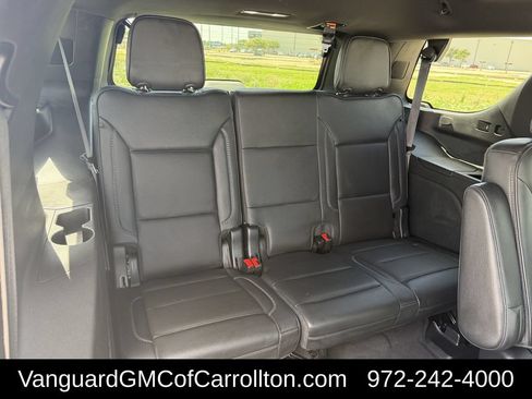 Used 2023 GMC Yukon Denali RWD image 33