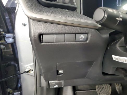 New 2026 Nissan Kicks S FWD image 28
