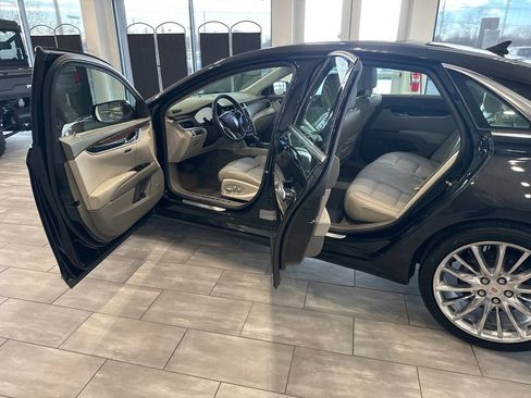 Used 2014 Cadillac XTS Platinum image 18