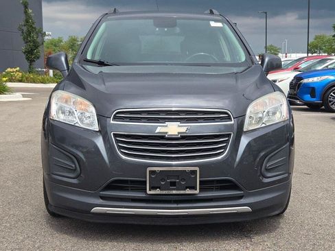 Used 2016 Chevrolet Trax LT w/ LT Convenience Package FWD image 2