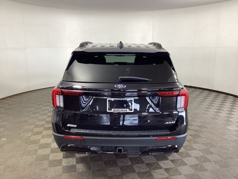 Used 2025 Ford Explorer ST-Line AWD/4WD image 3