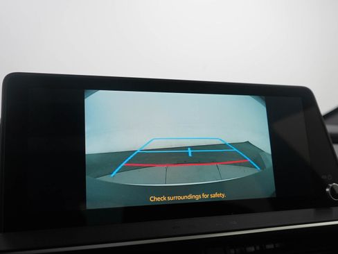 Used 2026 Toyota Prius Plug-In Hybrid image 25