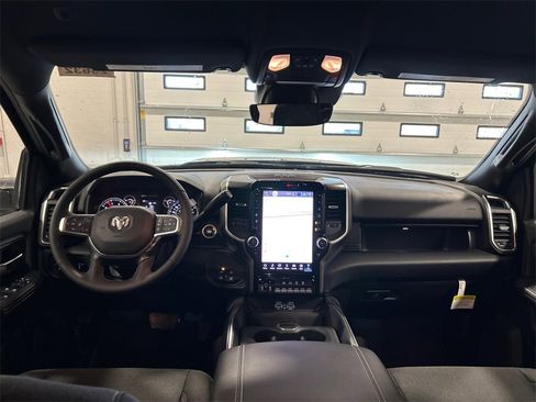 New 2025 RAM 2500 Big Horn image 31