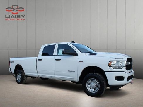 Used 2022 RAM 2500 Tradesman AWD/4WD image 3