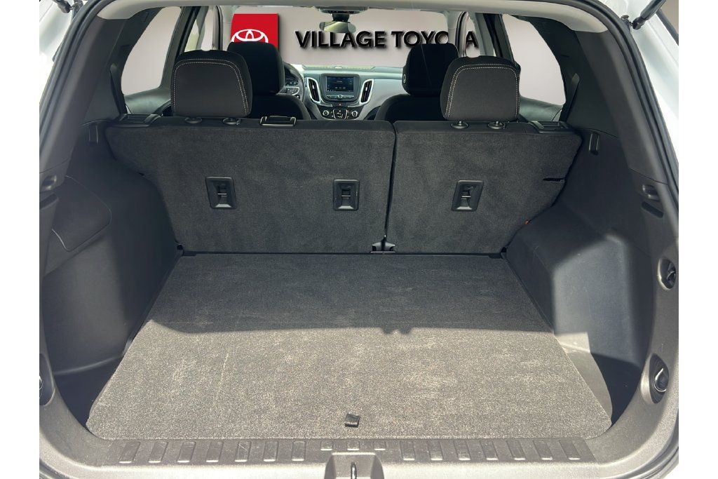 Used 2021 Chevrolet Equinox LS w/ LS Convenience Package FWD image 15