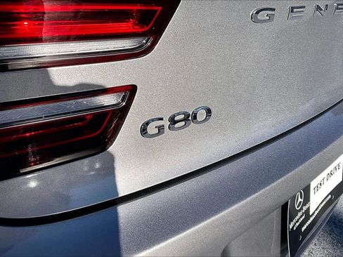 Used 2021 Genesis G80 2.5T image 30