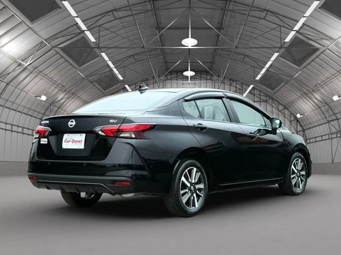 Used 2021 Nissan Versa SV image 8