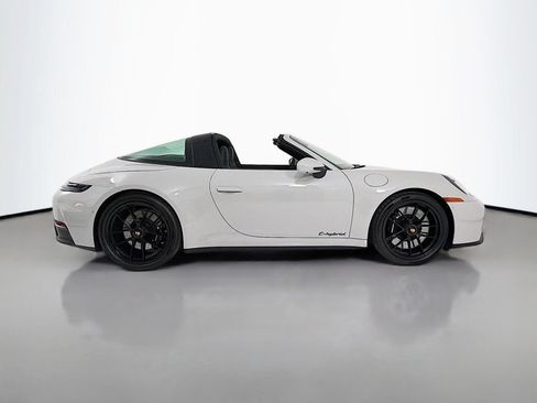 Used 2026 Porsche 911 Targa 4 GTS AWD/4WD image 8